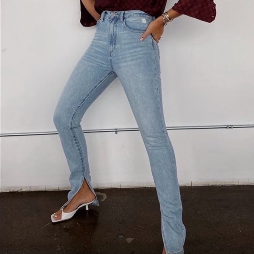 We wore what stills to split skinny! NWT